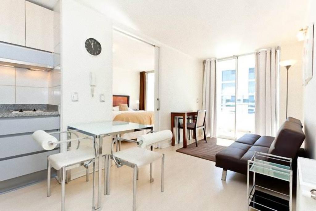 Departamentos Costa Nueva De Lyon Apartman Santiago Szoba fotó